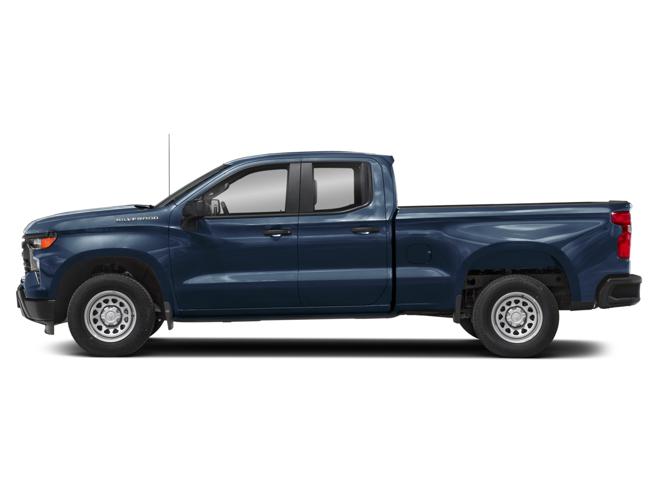 2024 Chevrolet Silverado 1500 LT photo 3