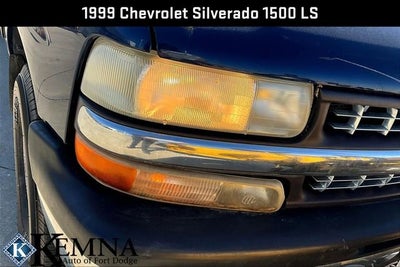 1999 Chevrolet Silverado 1500 LS