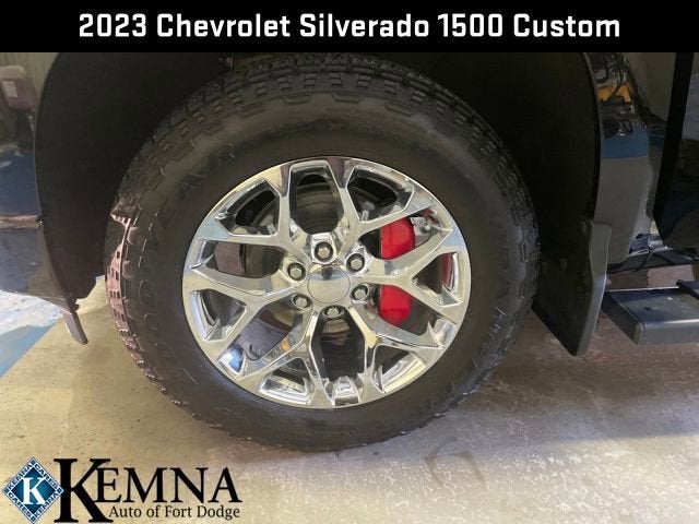 2023 Chevrolet Silverado 1500 Custom