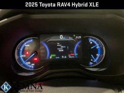 2025 Toyota RAV4 Hybrid XLE