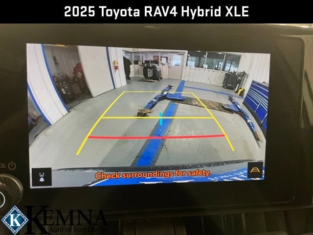 2025 Toyota RAV4 Hybrid XLE