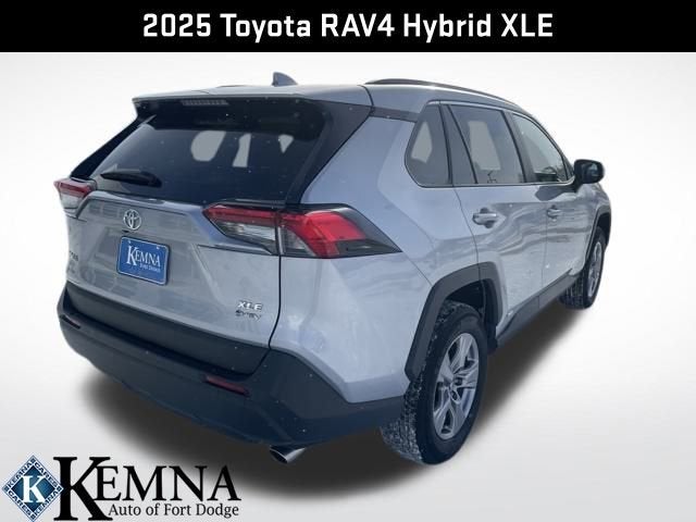 2025 Toyota RAV4 Hybrid XLE