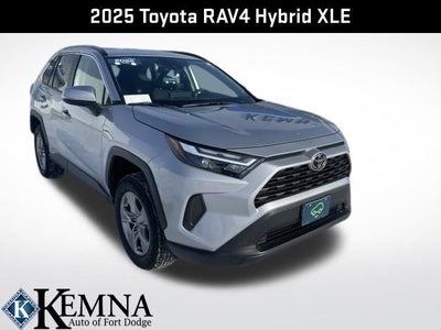 2025 Toyota RAV4 Hybrid XLE