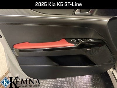 2025 Kia K5 GT-Line