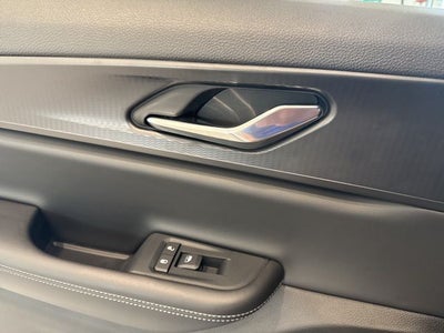 2025 Jeep Grand Cherokee GRAND CHEROKEE LAREDO 4X4