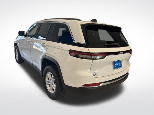 2025 Jeep Grand Cherokee GRAND CHEROKEE LAREDO 4X4