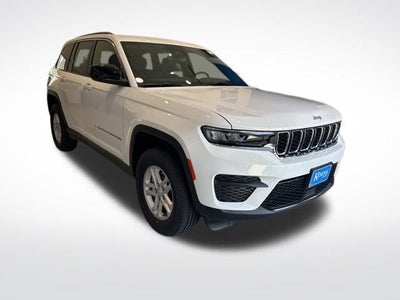 2025 Jeep Grand Cherokee GRAND CHEROKEE LAREDO 4X4