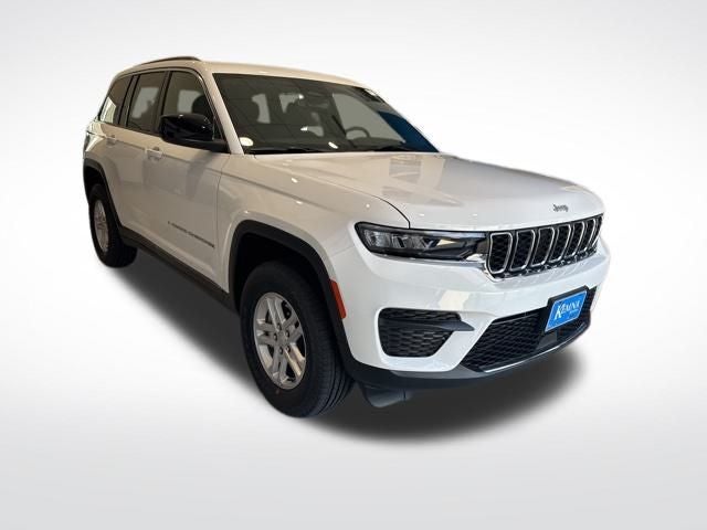 2025 Jeep Grand Cherokee GRAND CHEROKEE LAREDO 4X4