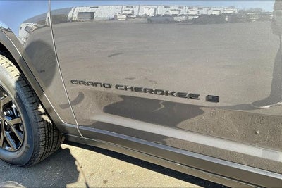 2026 Jeep Grand Cherokee GRAND CHEROKEE LAREDO ALTITUDE 4X4