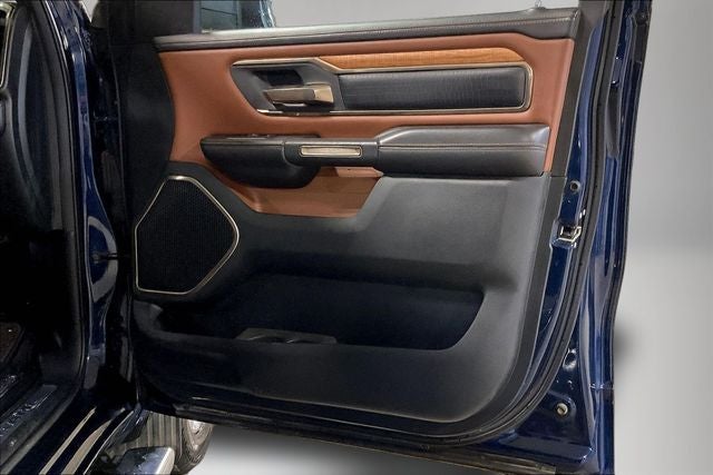 2020 RAM 1500 Laramie Longhorn Crew Cab 4x4 5'7' Box