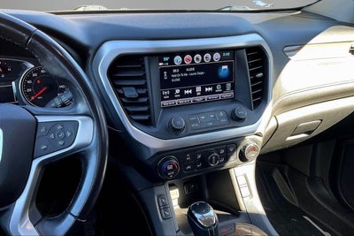 2019 GMC Acadia SLE-2