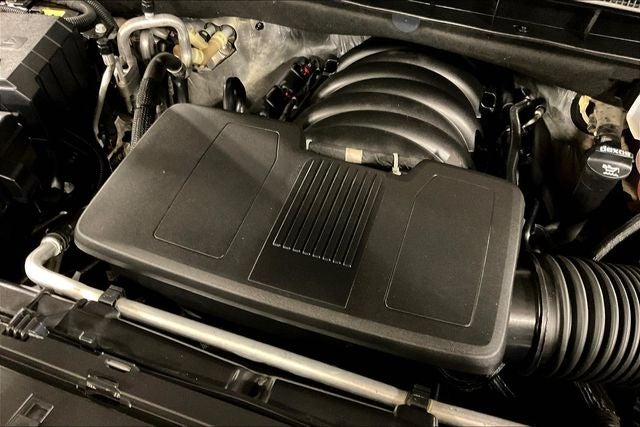 2022 Chevrolet Suburban 4WD Z71