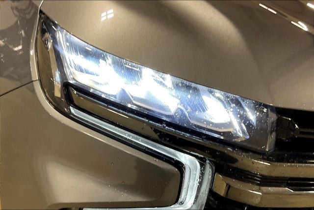 2022 Chevrolet Suburban 4WD Z71