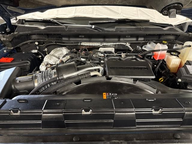 2024 GMC Sierra 2500HD 4WD Crew Cab Standard Bed Denali