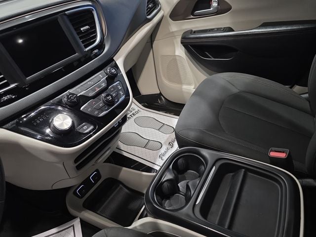 2019 Chrysler Pacifica Touring Plus