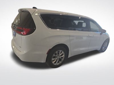 2026 Chrysler Pacifica PACIFICA SELECT AWD