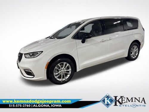 2026 Chrysler Pacifica PACIFICA SELECT AWD