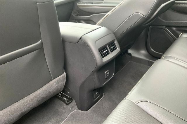 2023 GMC Terrain AWD AT4