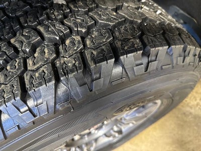 2024 GMC Sierra 1500 4WD Crew Cab Short Box AT4