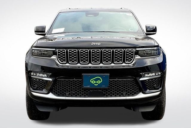 2022 Jeep Grand Cherokee Summit