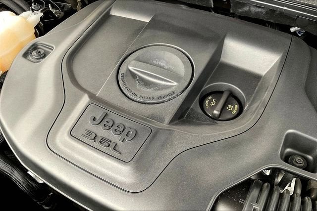 2022 Jeep Grand Cherokee Summit