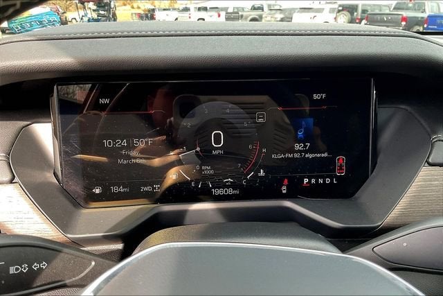 2024 GMC Acadia Denali